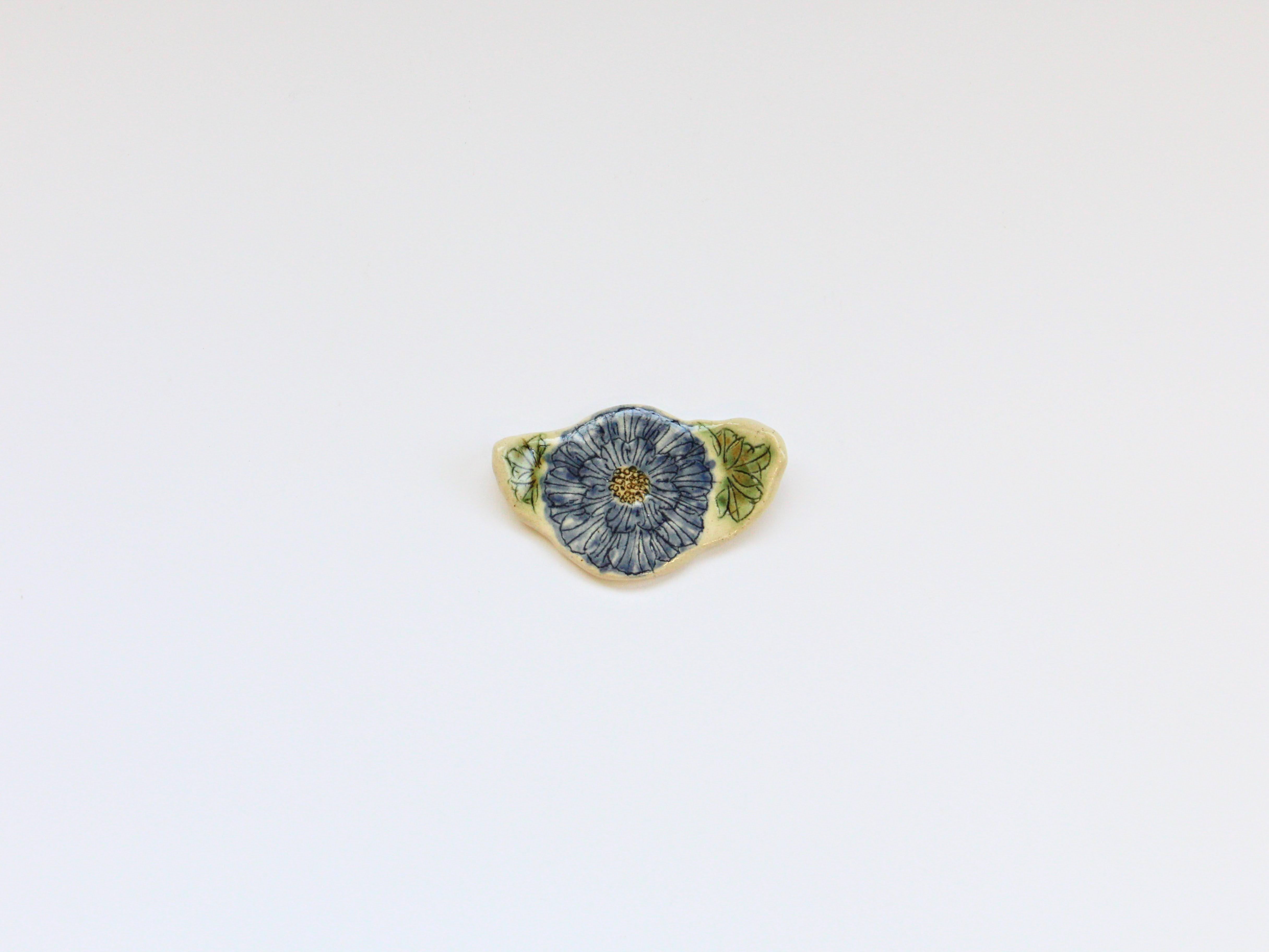 牡丹花箸置き青【加藤芳平】