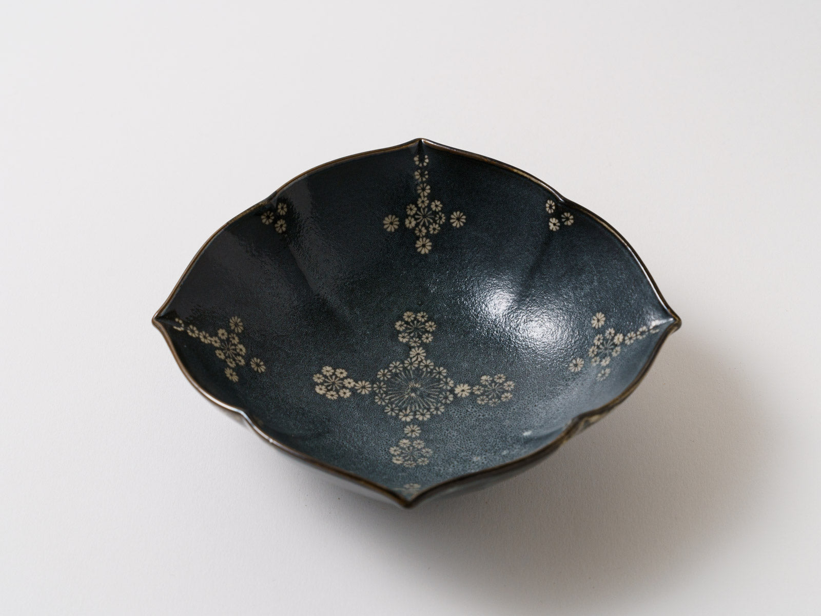 菱輪花5.5寸向付 福泉志野三島手【福泉窯】