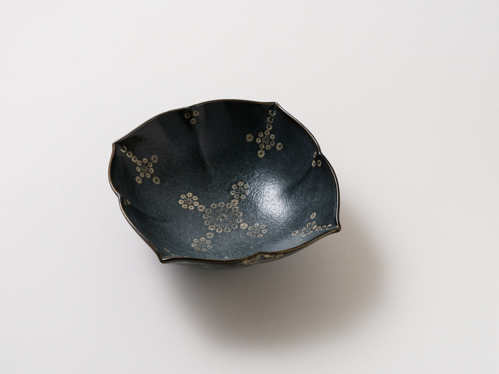 菱輪花5.5寸向付 福泉志野三島手【福泉窯】