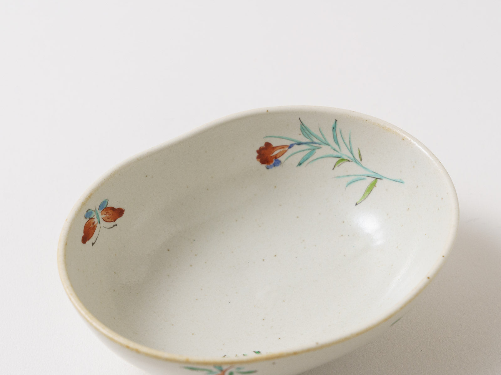 繭型小鉢 新李朝釉錦色絵草花【福泉窯】