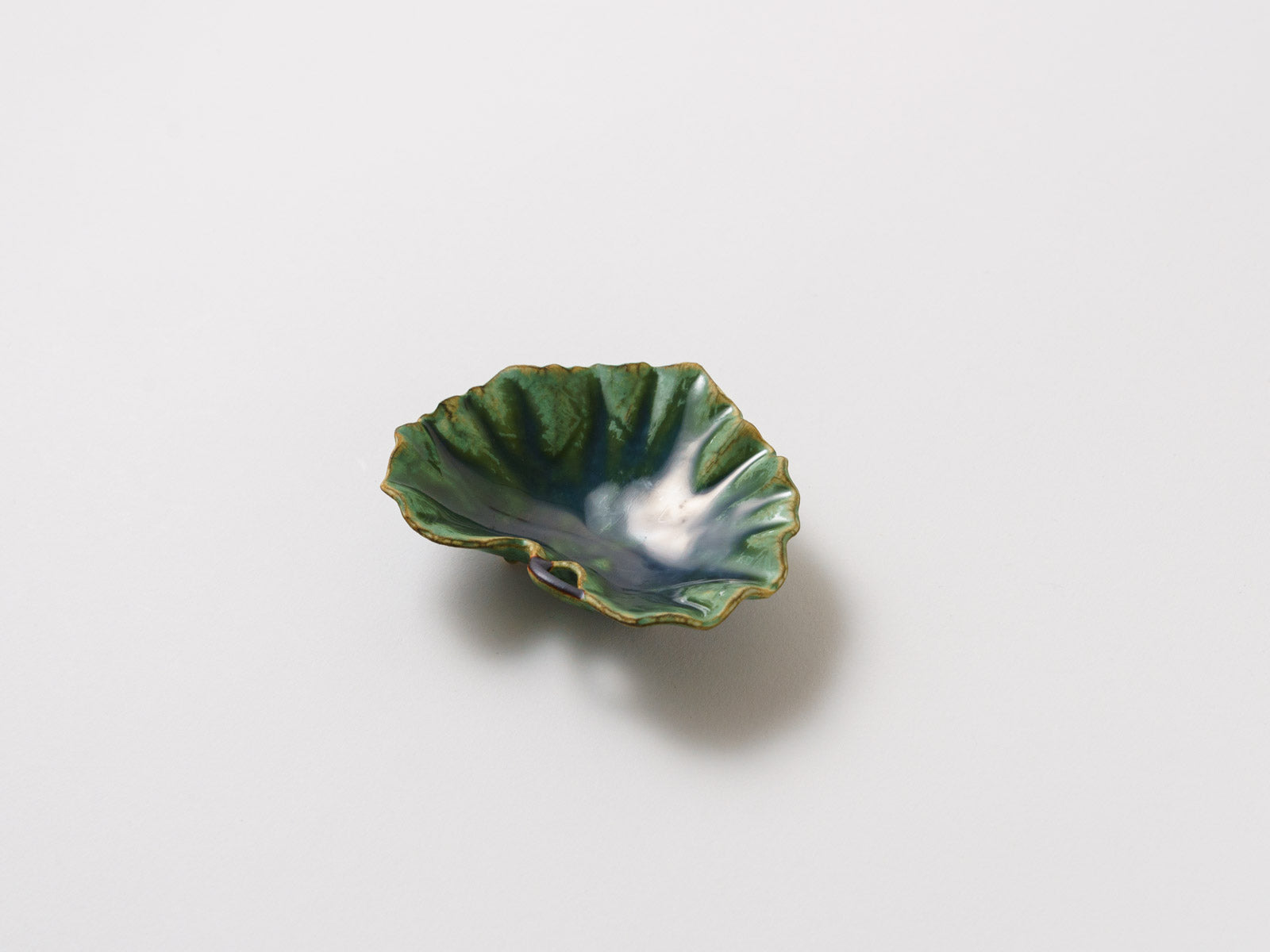 ツワ型小付 織部釉(茎撥水錆)【福泉窯】
