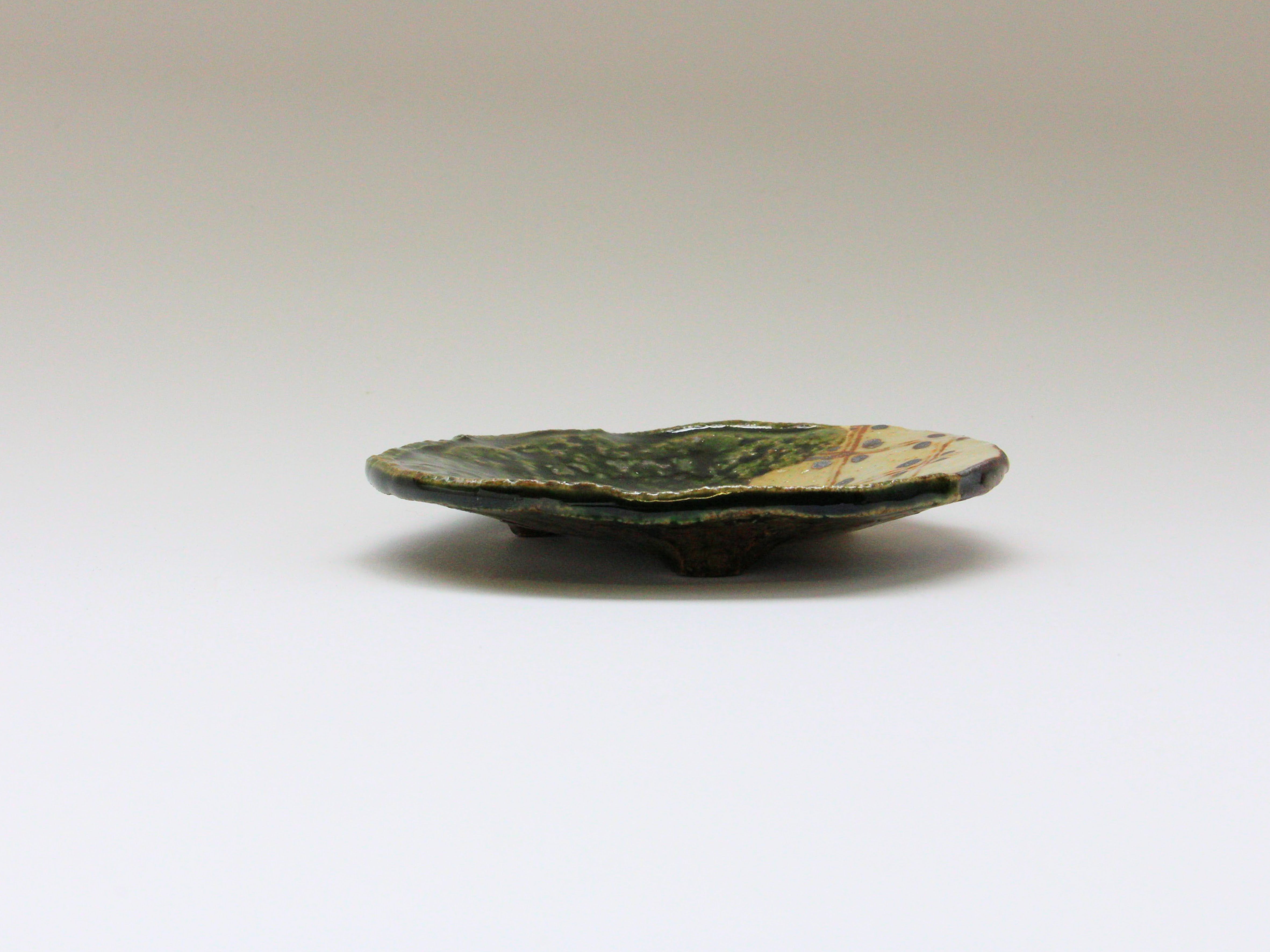 織部点格子4寸丸小皿【君波延昌】