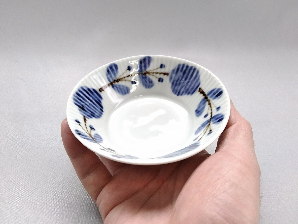 みのりしのぎ小鉢染付サビ花つなぎ【皓洋窯】
