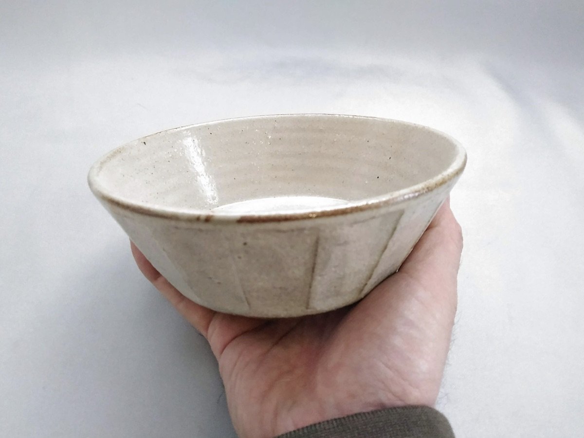 粉引ソギ平小鉢【赤根真次】
