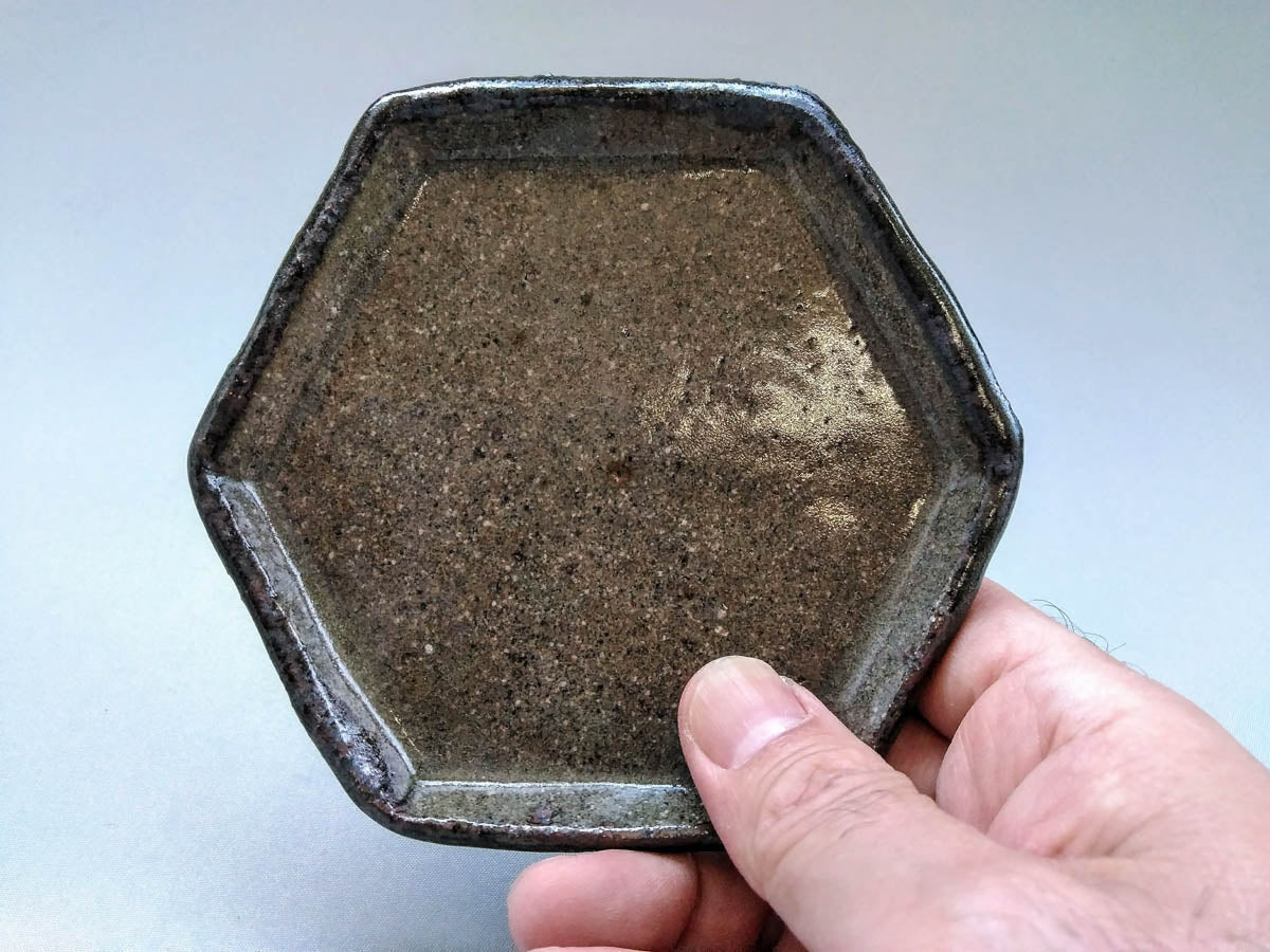 唐津六角小皿【王天家窯】